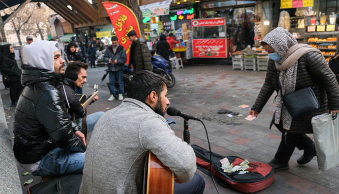 خرید شب عید؛ اشتیاق کم‌رنگ و چالش‌های اقتصادی