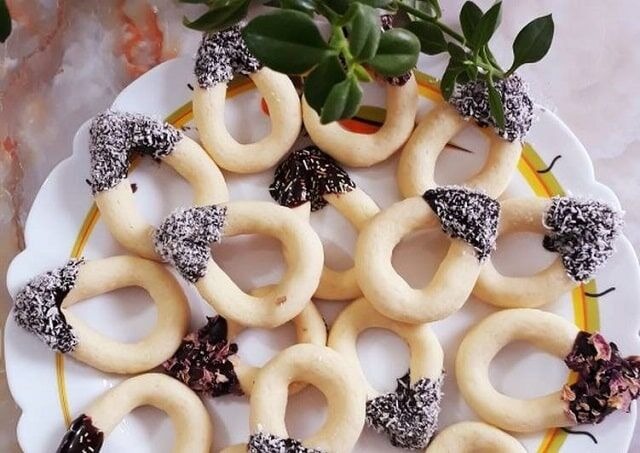 طرز تهیه شیرینی نعلی مخصوص عید؛