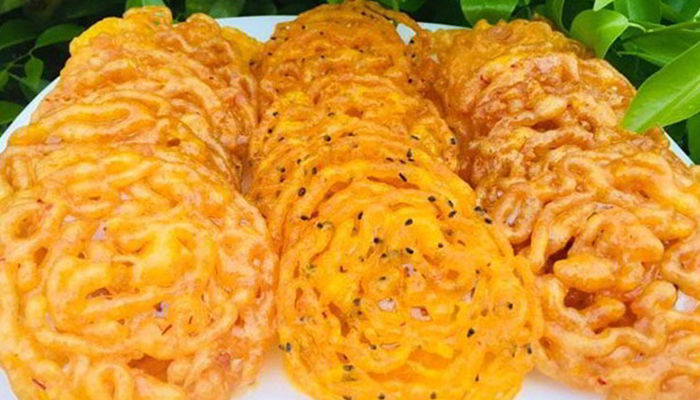 طرز تهیه ساده ترین روش تهیه شیرینی جلبی