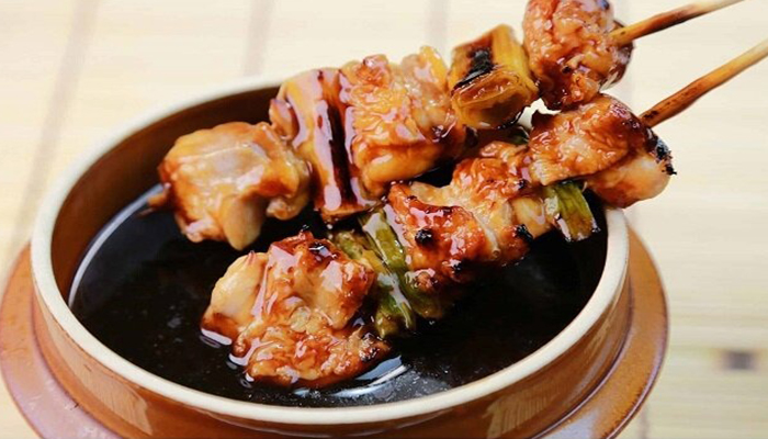 طرز تهیه چیکن یاکیتوری در یک نگاه