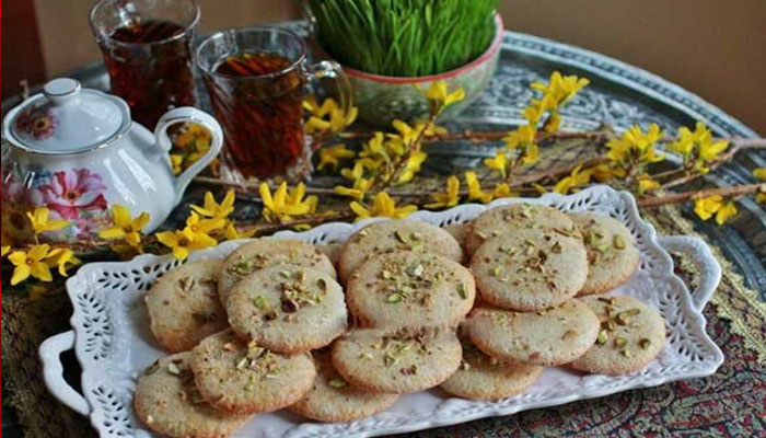 فوت و فنهای خوشمزه شدن قرابیه پسته ای
