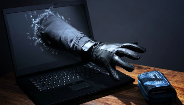 کلاهبرداری مالی: شناخت دام‌ها و راهکارهای مقابله