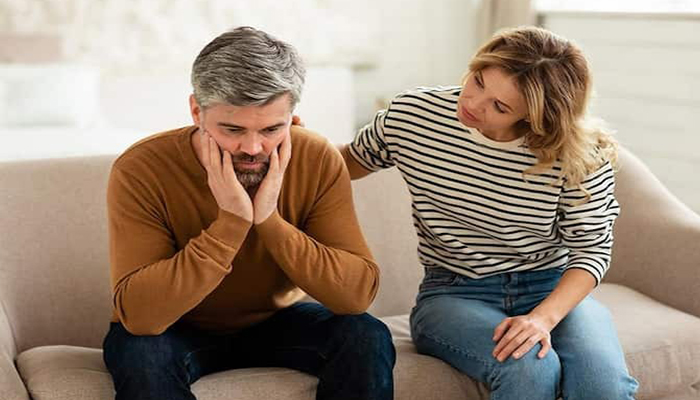 آیا همه افراد بحران میانسالی را تجربه میکنند؟