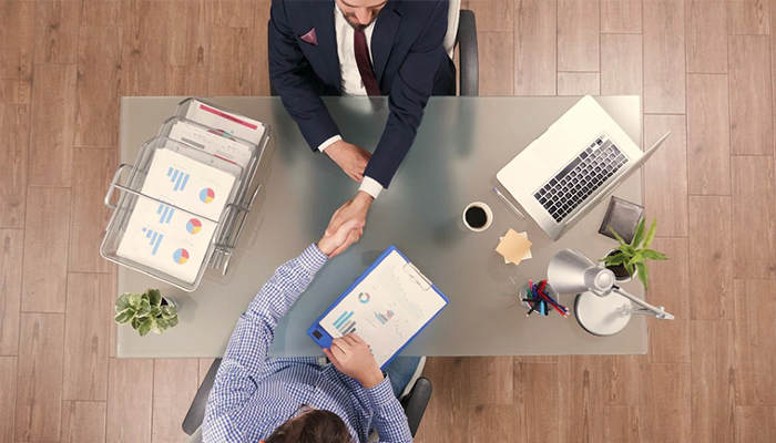 هنر مذاکره در خرید و فروش: تکنیک‌های طلایی برای برد