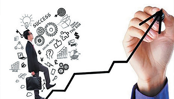 نقش کارآفرین در توسعه جامعه و پویایی اقتصاد
