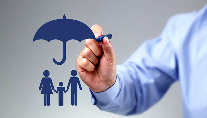 بیمه تامین اجتماعی: تفاوت‌های کلیدی بیمه اجباری و اختیاری و راهنمای انتخاب هوشمندانه