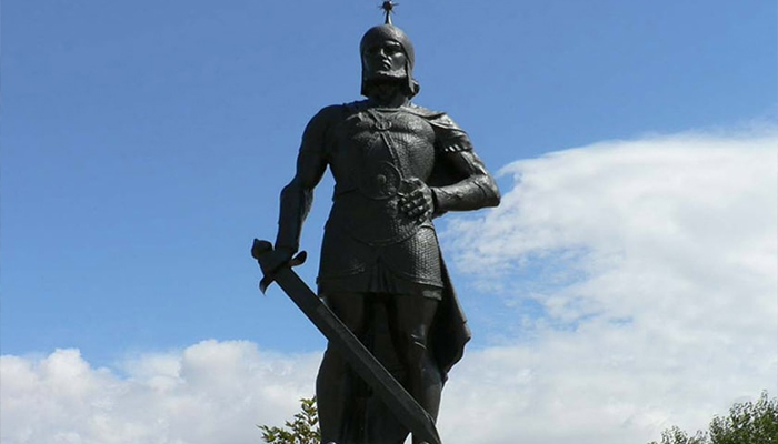 بابک خرمدین؛ استراتژیست شورش و نماد پایداری