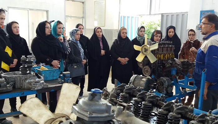 آموزش فنی و حرفه ای؛ پل میان صنعت و نیروی کار