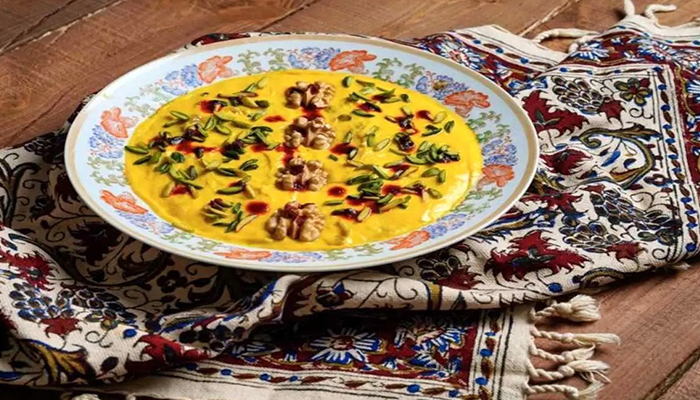 طرز تهیه خورش ماست: 1 دسر مجلسی و متفاوت به سبک اصیل اصفهانی!