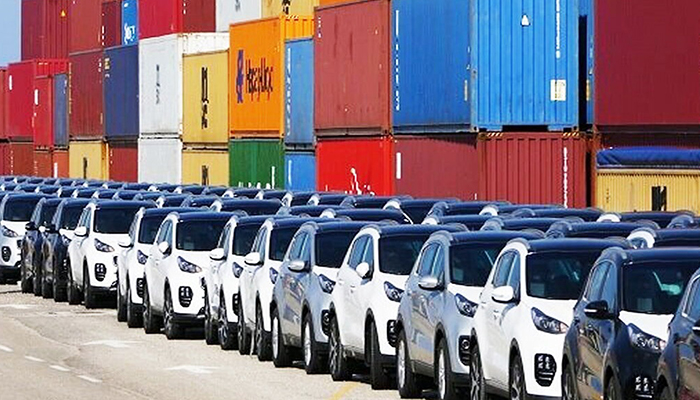مقررات جدید واردات خودرو در سال 1404 ابلاغ شد + جزئیات