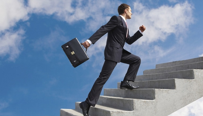 آینده کار؛ از مفهوم سنتی کارمندی تا اقتصاد دیجیتال