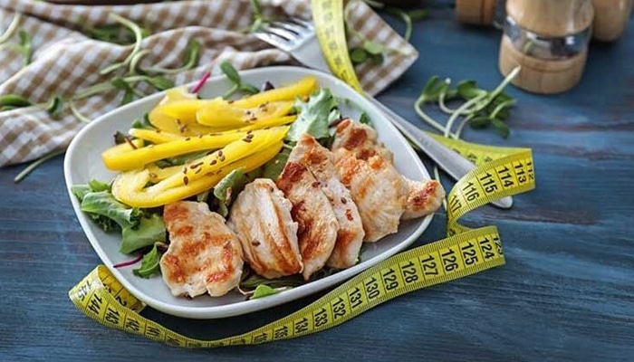 9 توصیه طلایی برای یک رژیم غذایی سالم و پایدار؛ فراتر از کالری شماری