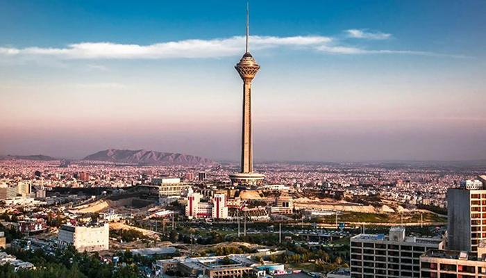 چه روزی به عنوان روز تهران در تقویم ثبت شد؟