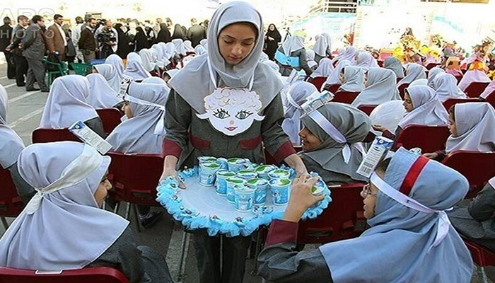 قرارداد شیر مدارس منعقد شد؛ توزیع از مهرماه در تمام مدارس ابتدایی