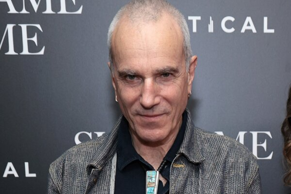 دنیل دی لوئیس سکوت ۸ ساله را شکست؛ بازگشت از بازنشستگی با فیلم پسرش