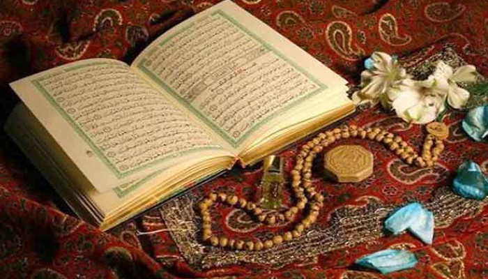 استخاره چیست؟ تعریفی دقیق فراتر از یک پاسخ ساده «خوب» یا «بد»