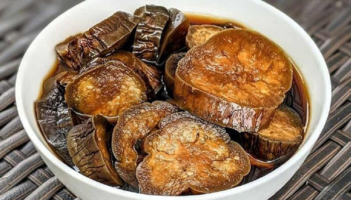 چرا ترشی بادمجان یک چاشنی محبوب و پرخاصیت است؟