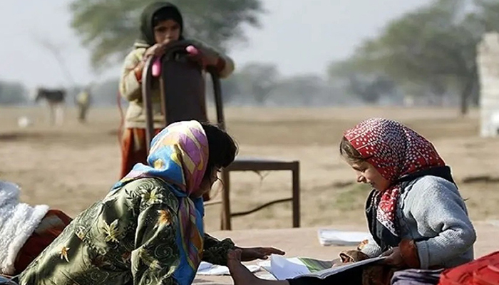 یک میلیون دانش آموز بازمانده از تحصیل نیازمند تحلیل است