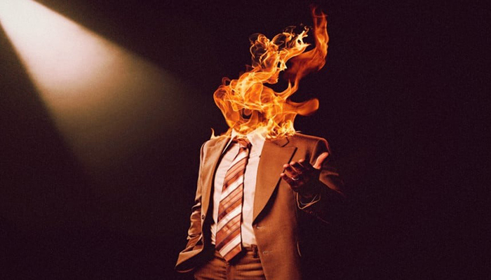 آخر شب با شیطان» چیست؟