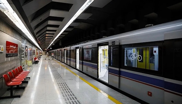 تذکر جدی چمران به مدیرعامل مترو تهران ؛ جزئیات کامل آشفتگی تاکسی ها و حریم پایتخت