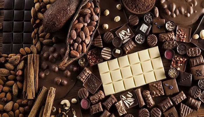 آیا شکلات تلخ واقعاً برای کودکان مضر است یا آنها هم میتوانند مصرف کنند؟