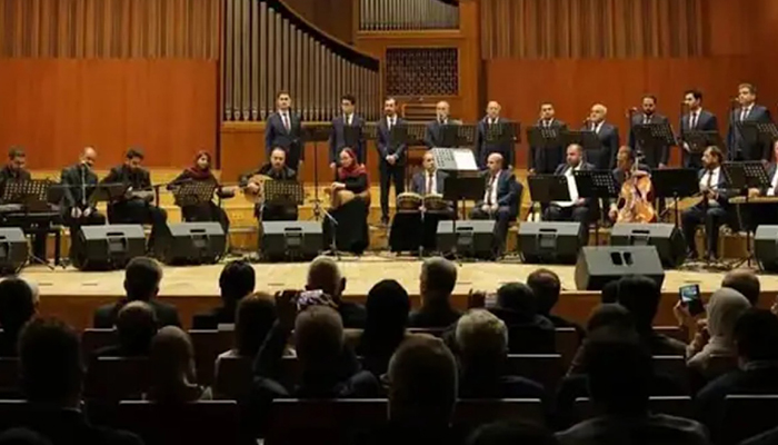 بازتاب کنسرت مشترک ایران و ترکیه؛ تحسین ویژه بانوان هنرمند ایرانی در روزنامه آیدینلیک