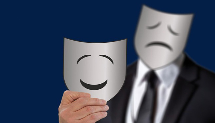 چرا ایجاد بانک اطلاعاتی برای خانه تئاتر ضروری است؟