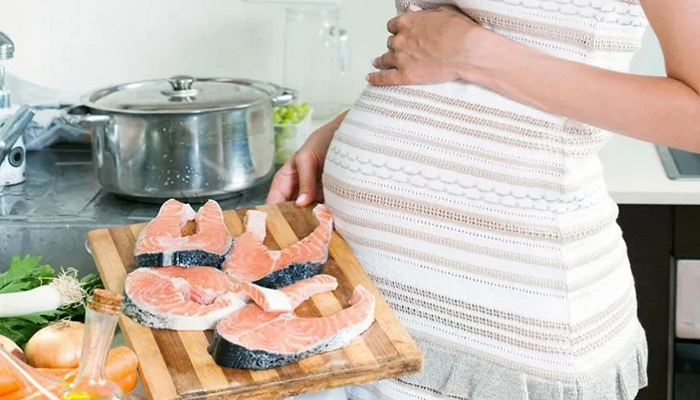 باید و نبایدهای دوران بارداری: راهنمای جامع و علمی برای محافظت از سلامت مادر و جنین در 9 ماه طلایی