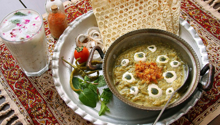 طرز تهیه کشک بادمجان رژیمی