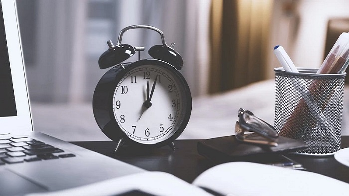 تغییر ساعت کار ادارات در سراسر کشور: جدول زمان‌بندی جدید بانک‌ها و مدارس