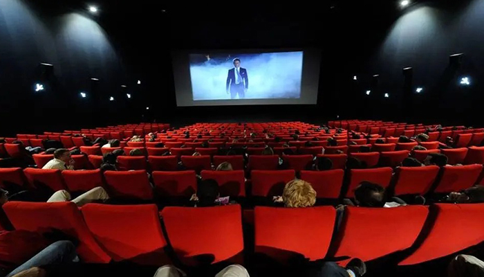 بلیت سینما برای بانوان در روز مادر نیم بها شد+ جزئیات