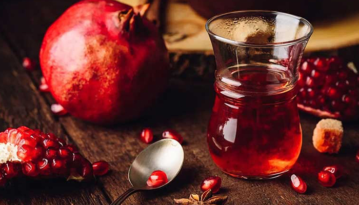 طرز تهیه دمنوش انار؛ معجون ضد ویروس و درمان جدید سرماخوردگی