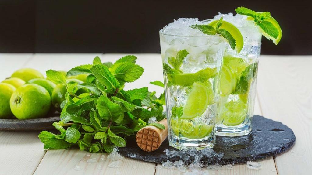 6 طرز تهیه موهیتو کافی شاپی اصل با و بدون آب گازدار + مواد لازم