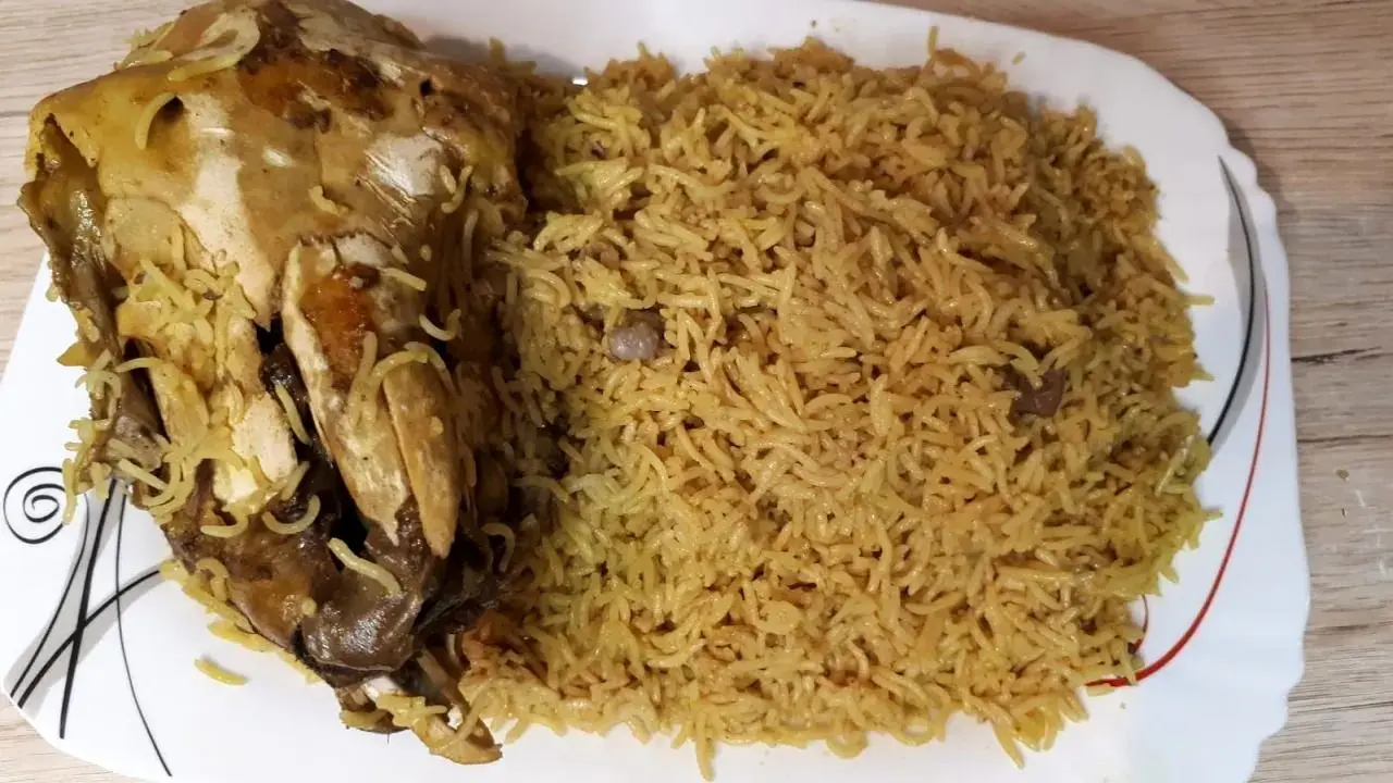 طرز تهیه کله‌ پاچه پلو؛ کله‌پاچه با برنج را حتما امتحان کنید