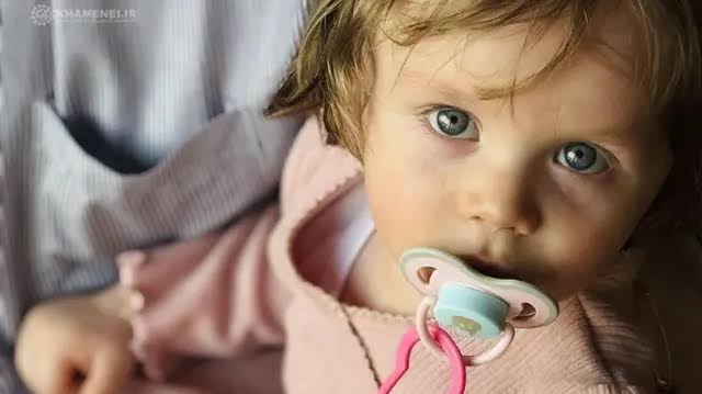 راهنمای حضور کودکان در مراسم وداع با رهبر شهید انقلاب؛ نکات ایمنی و تربیتی