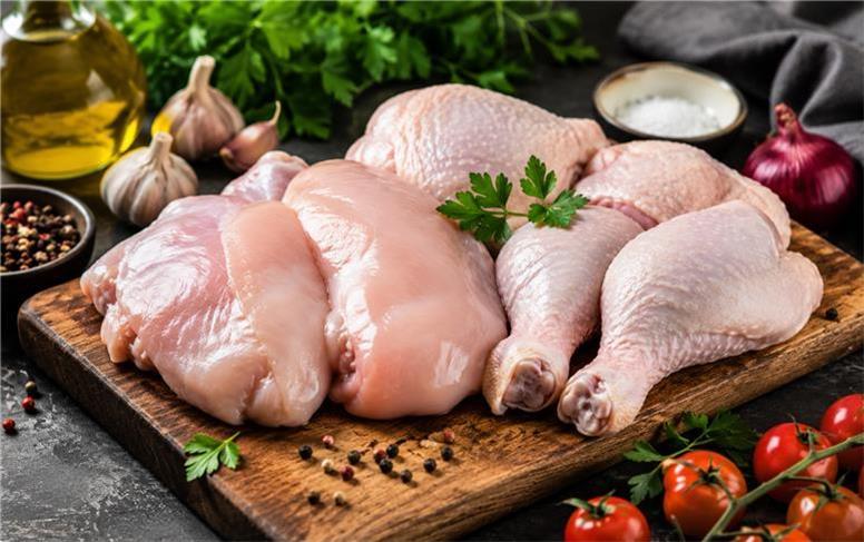 قیمت مرغ امروز سه‌شنبه 6 مرداد 1405؛ مرغ کامل کیلویی چند شد؟