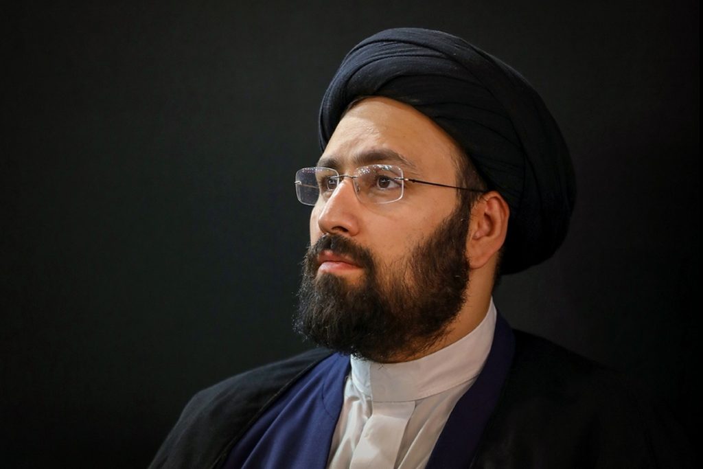 بیوگرافی جامع سید علی خمینی؛ از دوران کودکی در جماران تا سوابق علمی و خانوادگی