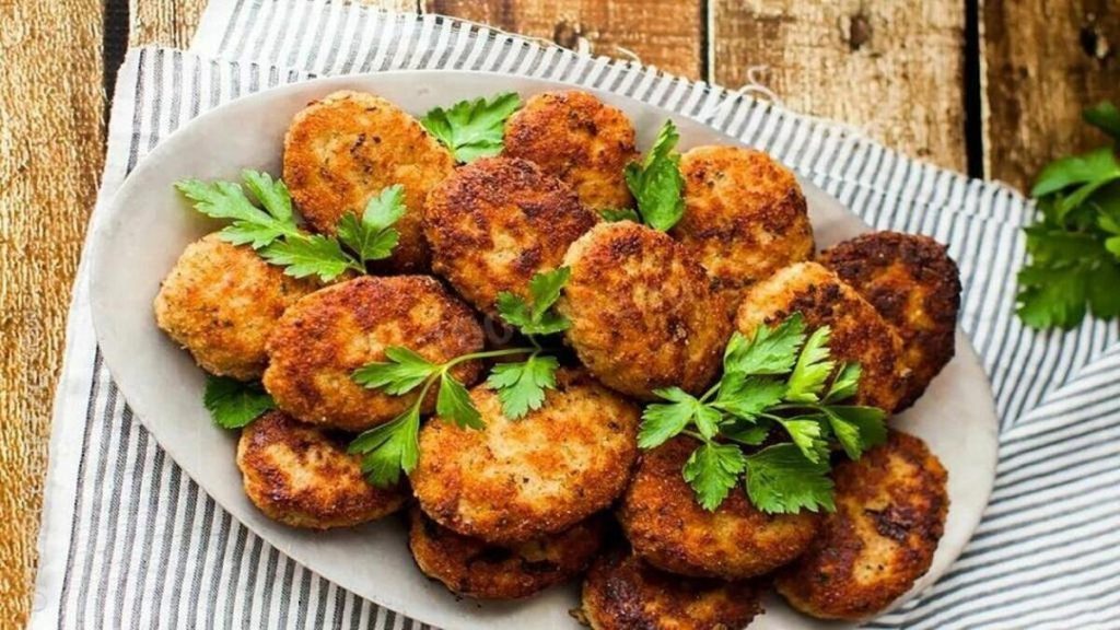 طرز تهیه کتلت بدون گوشت؛ یک وعده فوری، اقتصادی و لذیذ