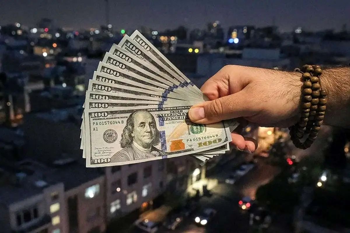 قیمت دلار امروز جمعه ۲۳ مرداد ۱۴۰۵ چند است؟